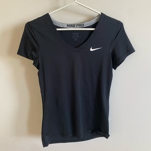 Nike pro workout shirt